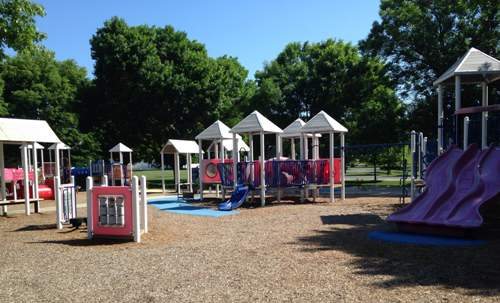 thompson park playground