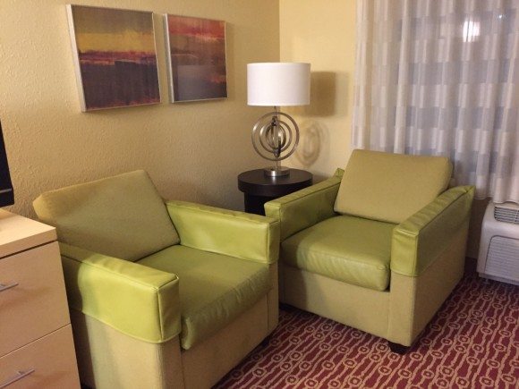 TownePlace Suites Bethlehem Easton room seating