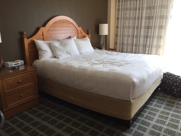 Hyatt Regency Chesapeake Bay Resort King size bed
