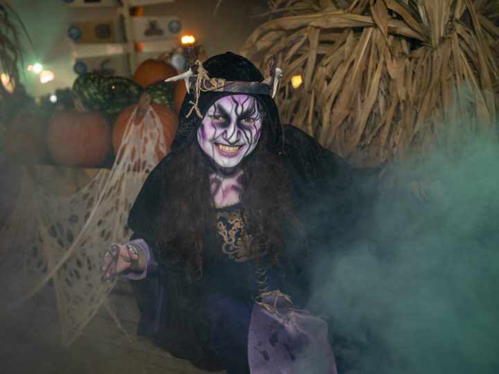 Sorceress at Six Flags Great Adventure Halloween activities