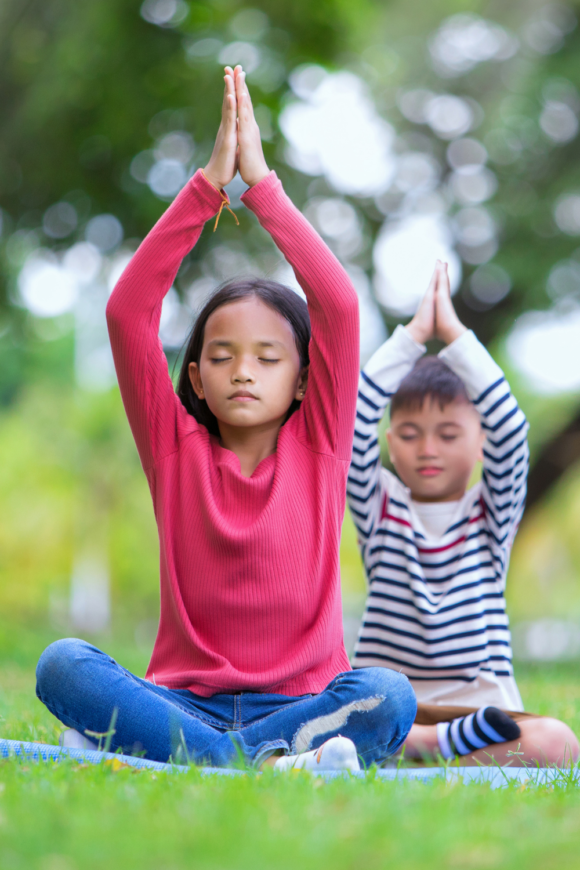 Kids do yoga in the park with New Jersey county parks