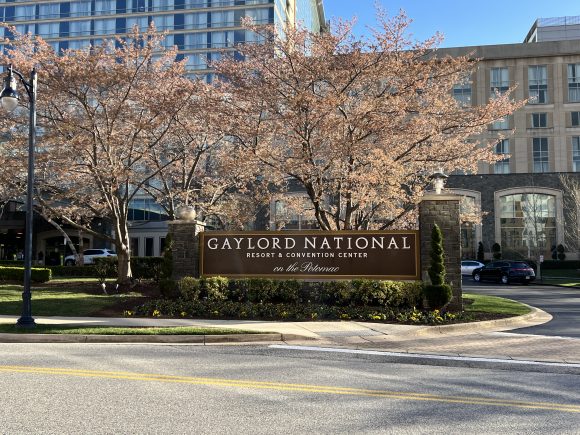 Exterior signage for Gaylord National Resort in National Harbor.JPG