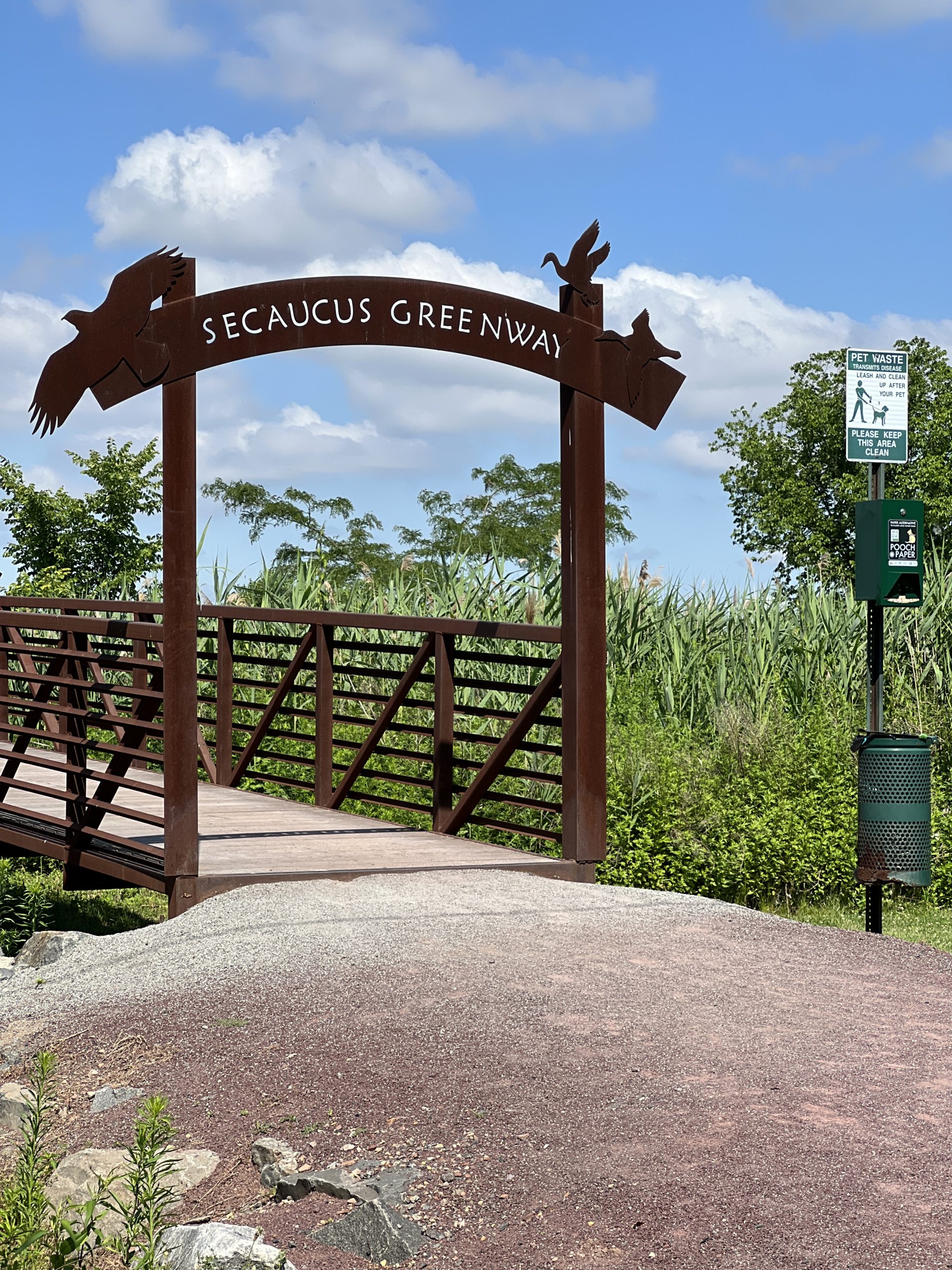 Mill Creek Point Park Secaucus Greenway walking path and bridge in Secaucus NJ