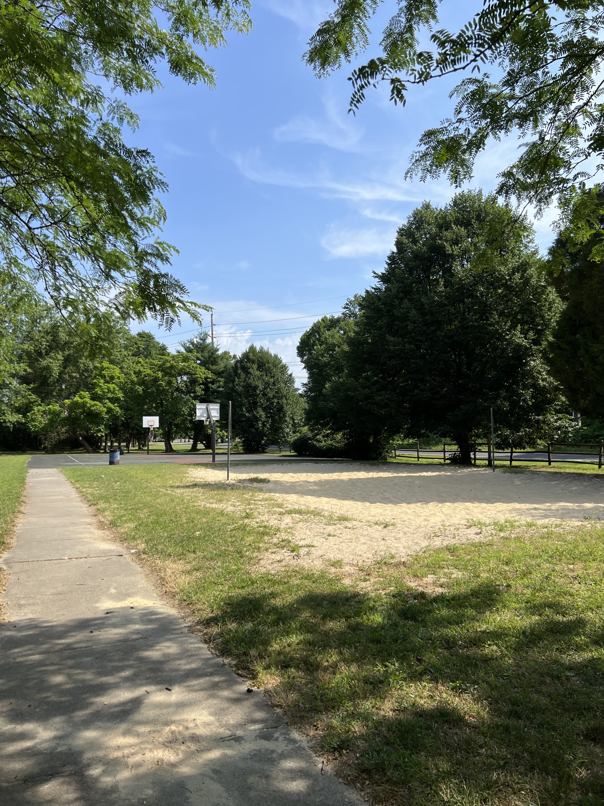 Berlin Park Basketball courts and sand volleyball courts in Berlin New Jersey vertical