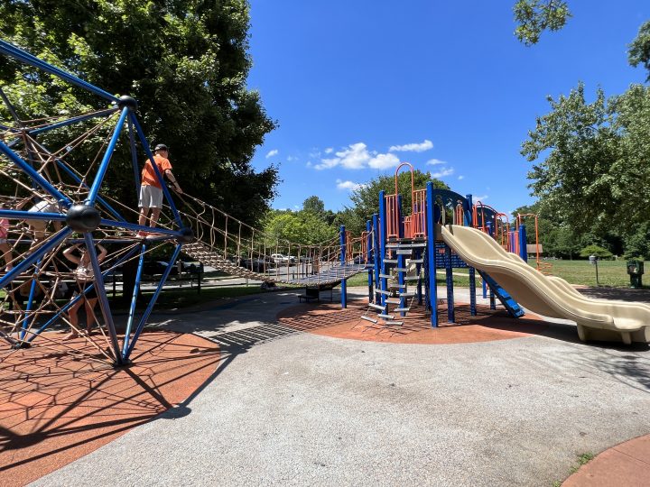 Hill Top Playground in Holmdel NJ WIDE shot of web, bridge, and slides