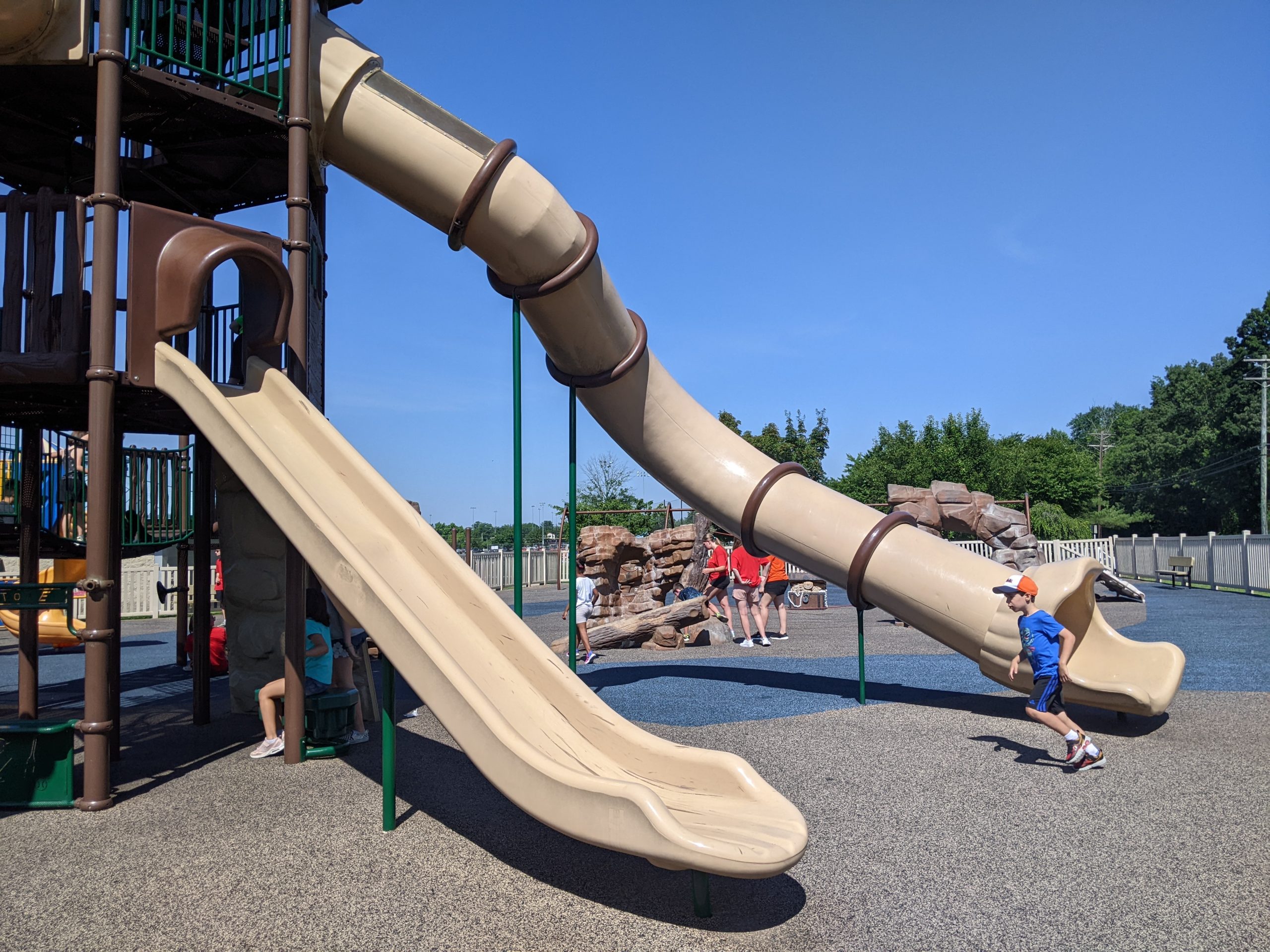Memorial Park Playground in Marlton NJ Slides 2 tan slide tunnel and open