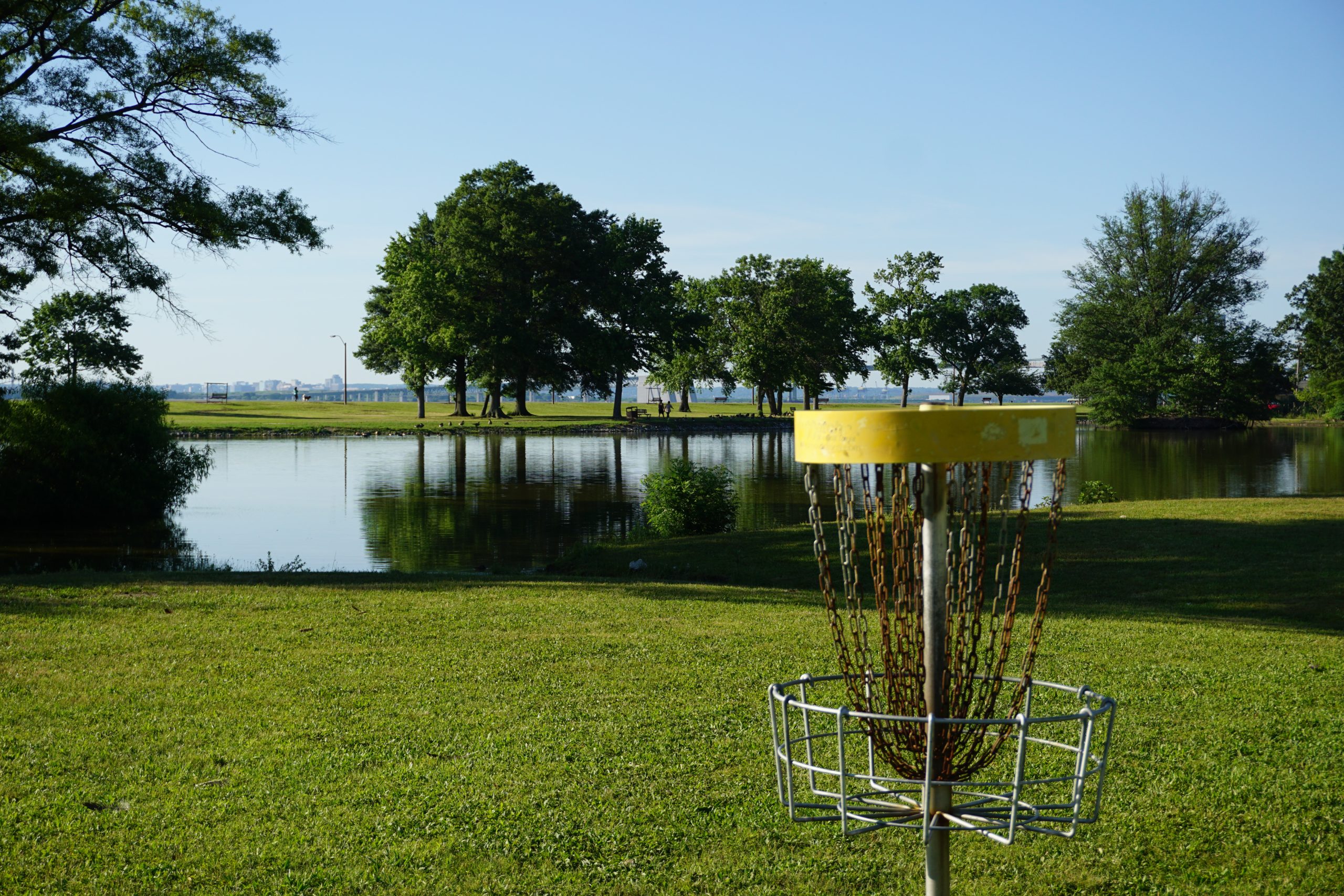Riverview Beach Park in Pennsville NJ disc golf