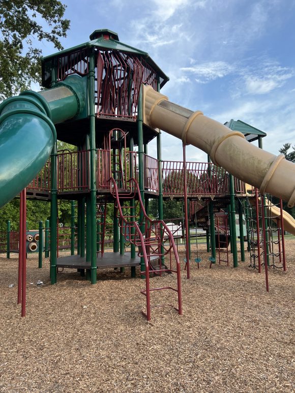 Warren Municipal Park Playground in Warren NJ Climbing ladder