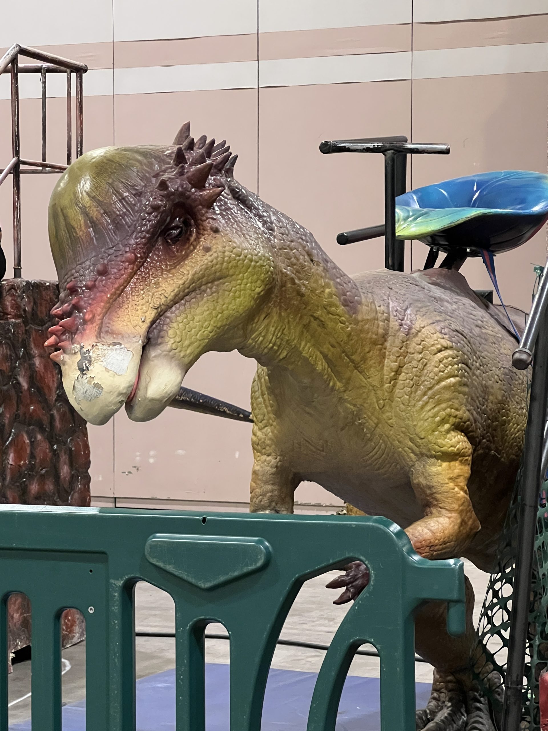 Jurassic Quest Ride on Dinosaurs - Dino 5 TALL