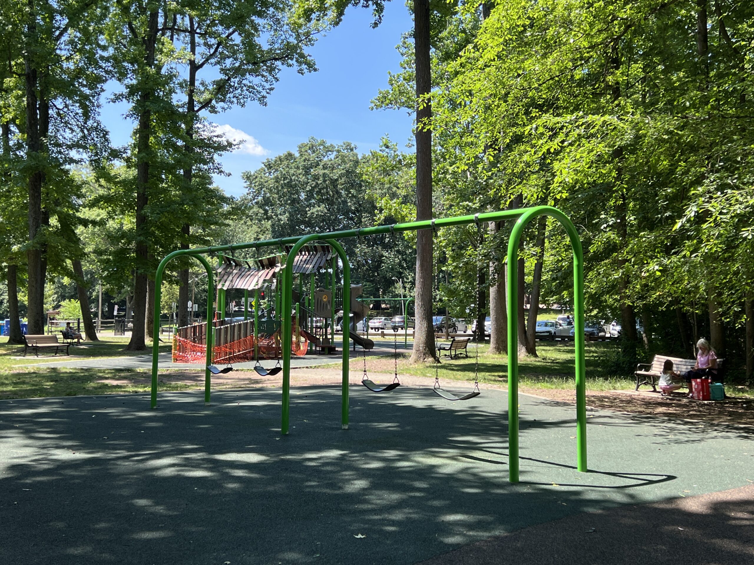 Nomahegan Park Playground in Cranford NJ - Swings - traditional swings WIDE