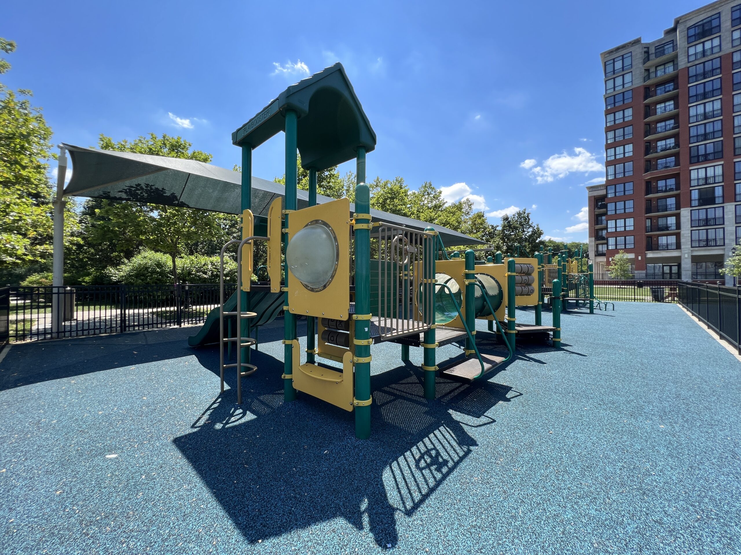 Maxwell Place Park Playground in Hoboken NJ - WIDE image second playground back view facing water