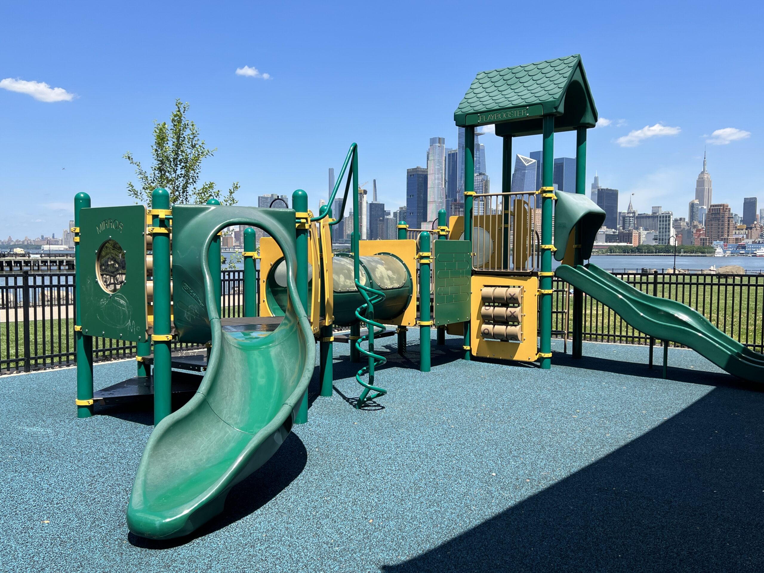 Maxwell Place Park Playground in Hoboken NJ - WIDE image - second playground with SLIDES, tunnel, and other features