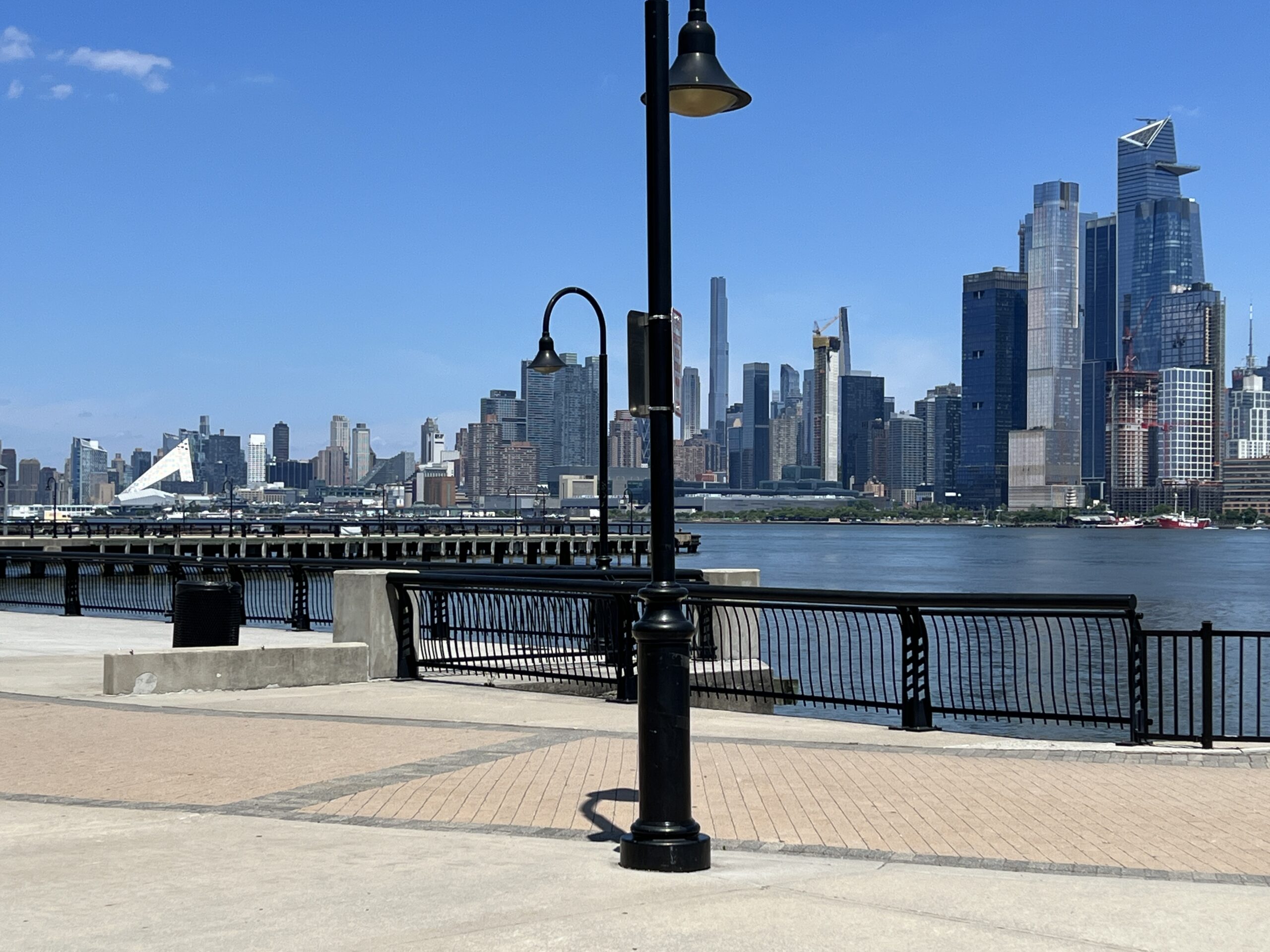 Maxwell Place Park in Hoboken NJ - Waterfront Walkway close up WIDE image