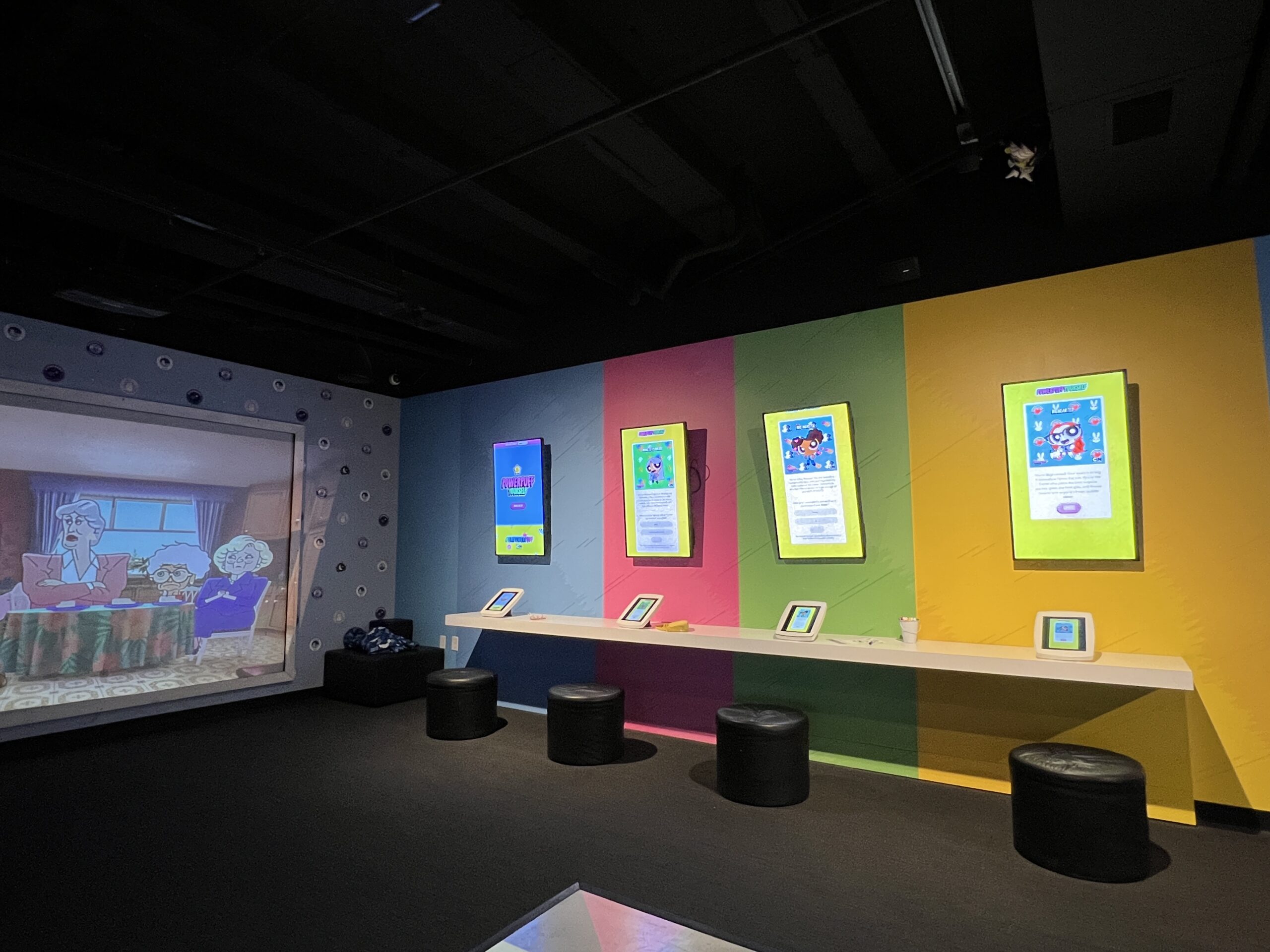 4 Powerpuff Yourself stations at Cartoon Network Hotel in Lancaster WIDE image