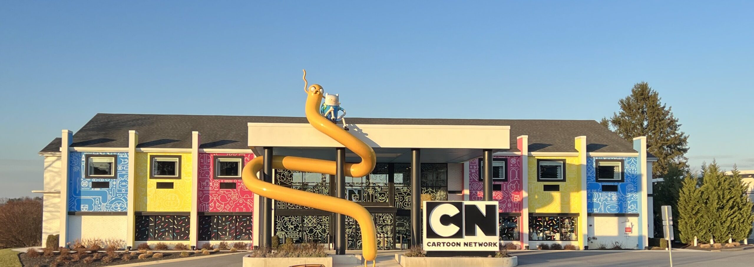 WIDE image of Cartoon Network Hotel in Lancaster