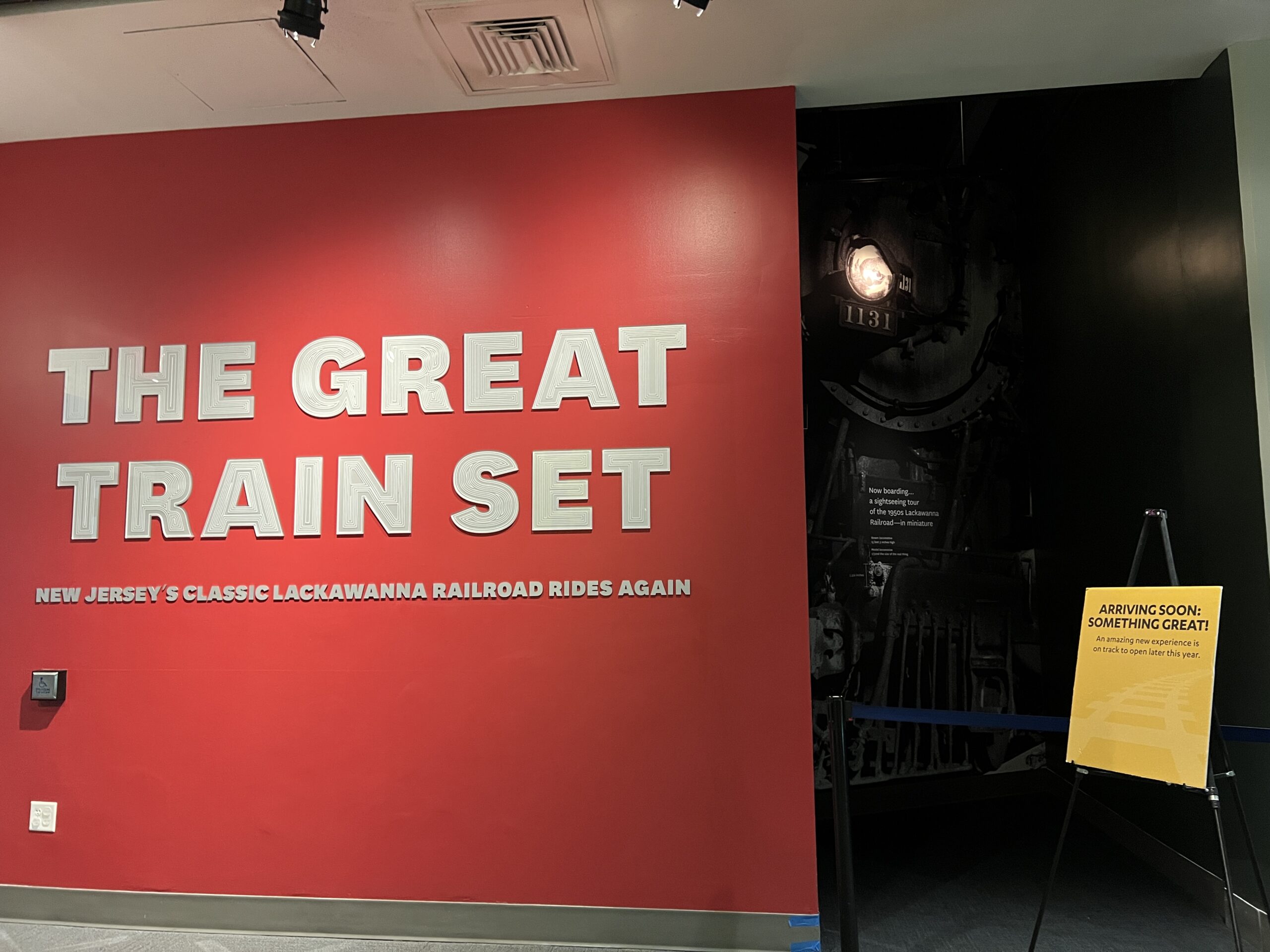 The Great Train Set entrance mural at the Liberty Science Center in Jersey City NJ